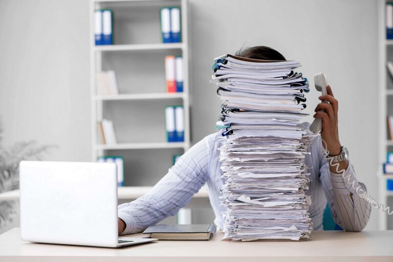 permudah kelola slip gaji ini software payroll terbaik