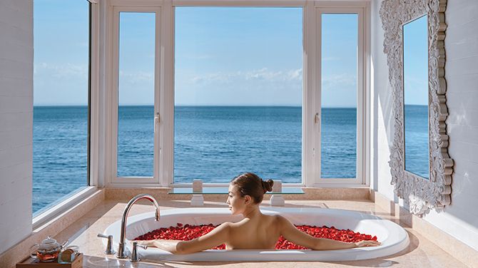 Ayana Resort and Spa tempat bulan madu romantis di bali