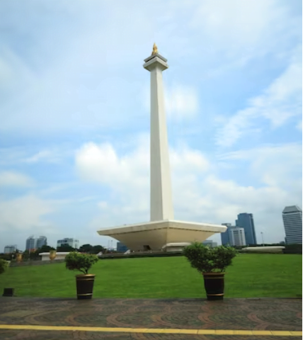 Monas