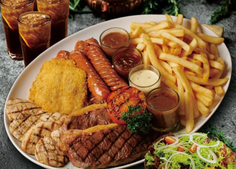 Steak House di Bandung, Enak dan Meriah!