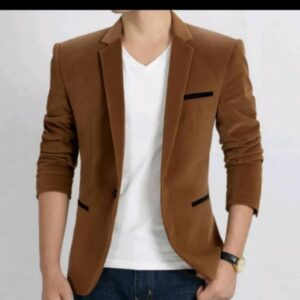 Celana Hitam dengan Jaket Warna Cokelat